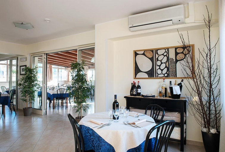 Food & Drinks 4, Hotel Antagos, Pescara