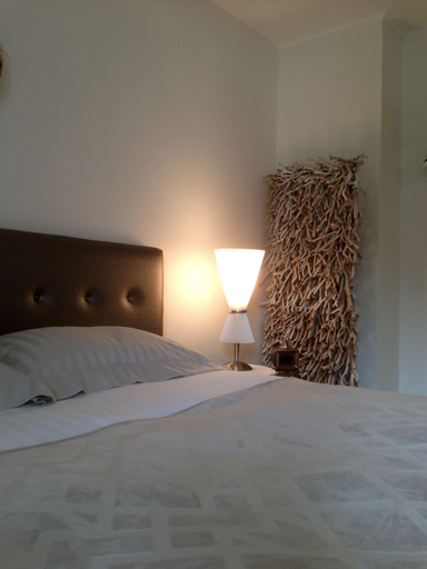 Bedroom 18