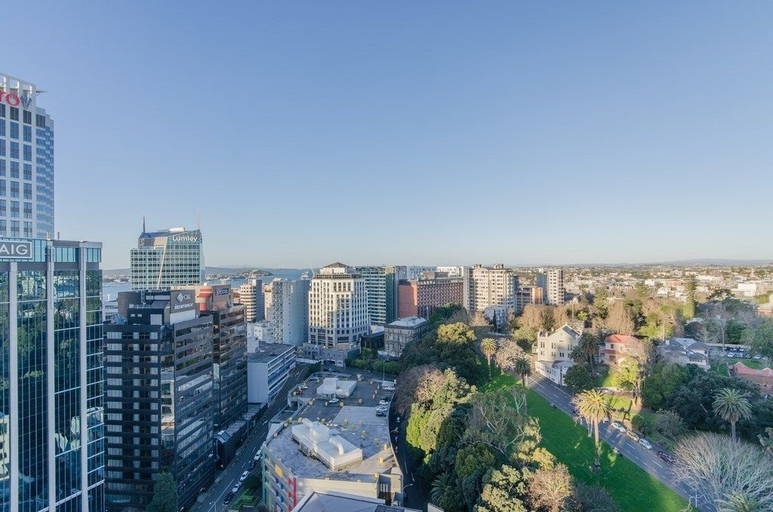 Others 4, Central 2 Bedroom with Free Parking, Waitakere