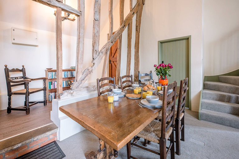Others 5, Granary Cottage, Valley Farm Barns Snape,, Suffolk