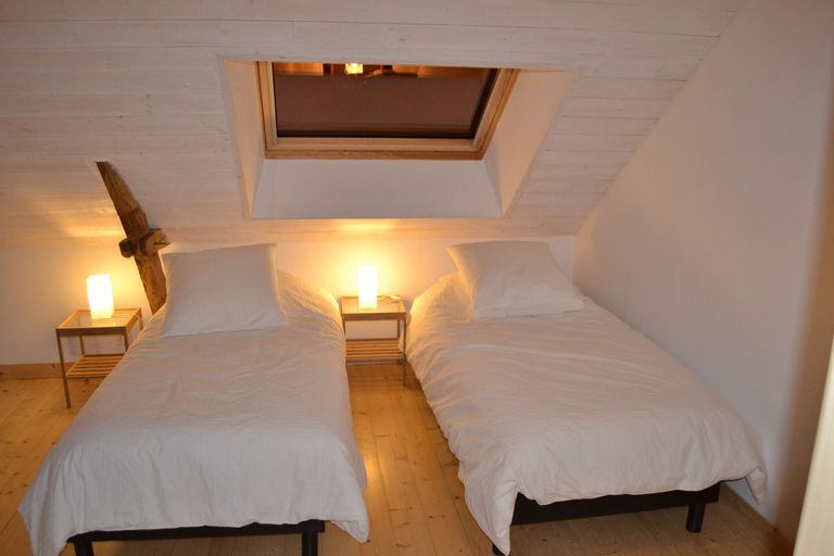 Bedroom 2, Le Chêne Blanc, Loire-Atlantique