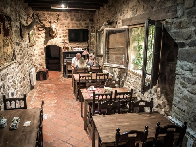 Food & Drinks 4, Castillo de Añón de Moncayo, Zaragoza