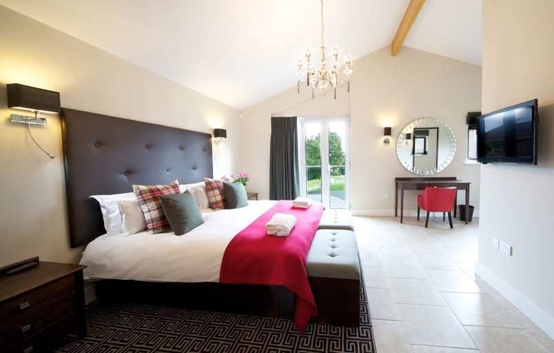Bedroom 2, Apple Tree Lodges, Suffolk