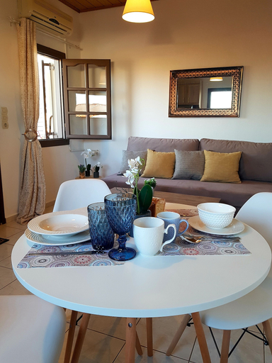 Others 5, Emmanouil Airport Beach Apartment, Crete