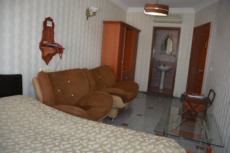 Bedroom 3, Sadikoglu Oteli, Merkez
