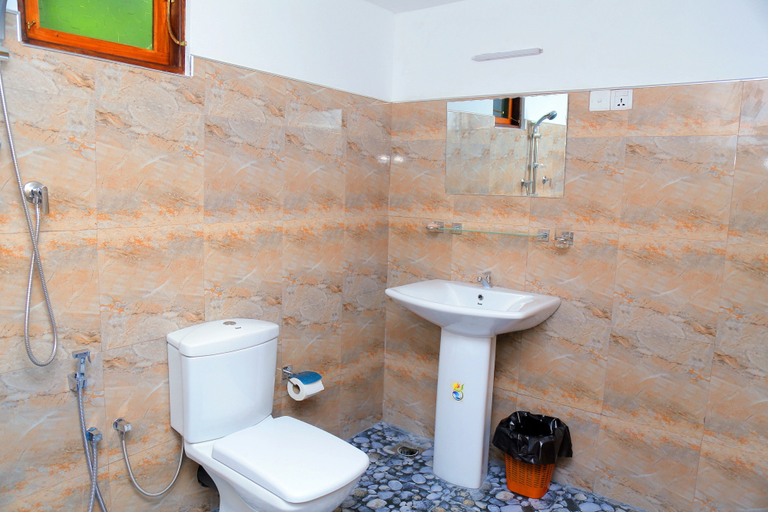 Bathroom 3, Sigiri Mango Garden Resort, Dambulla