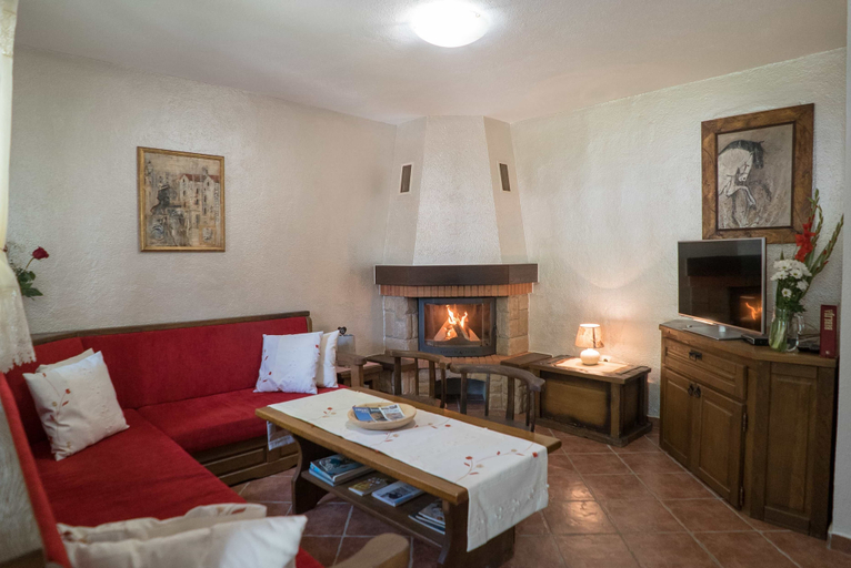 Others 5, Villa Andric, Imotski