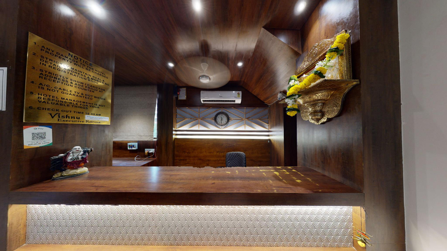 Bathroom, Vishnu Executive Rooms, Palghar