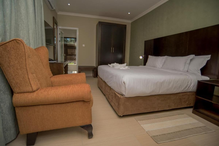 Bedroom 3, Peaconwood Boutique B&B, Palapye