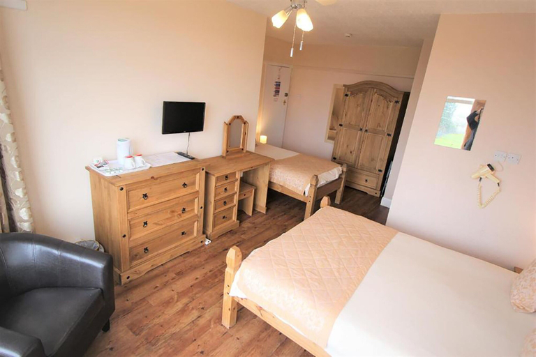 Bedroom 2, The Grand Hotel, Lincolnshire