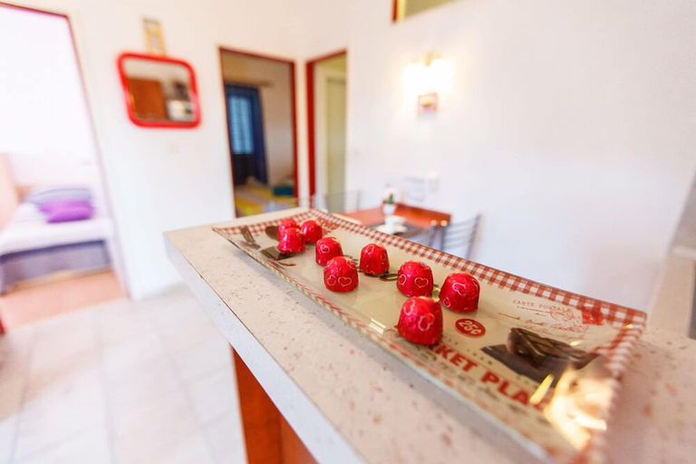 Food & Drinks 5, Apartments Irene's Place, Šolta