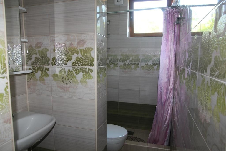 Bathroom 3, Na Pribrezhnoy Guest House, Sochi gorsovet