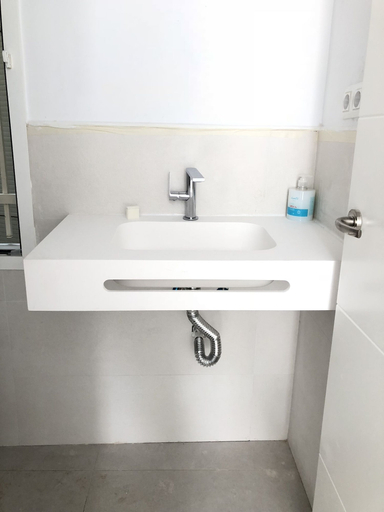Bathroom 3, Seville Vacation Rentals – Triana, Sevilla