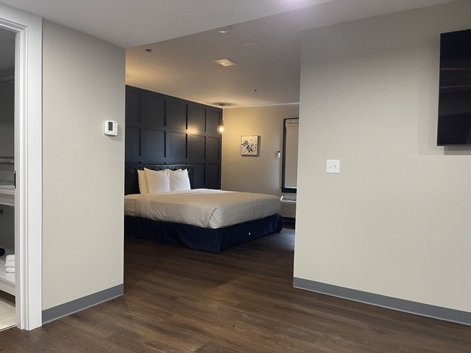 Bedroom 9