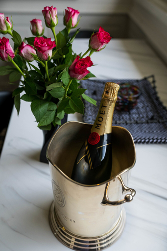Food & Drinks 13