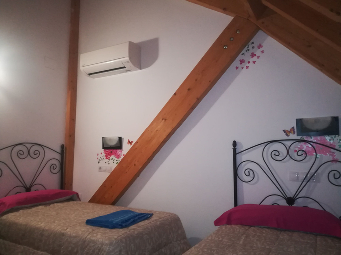 Bedroom 2, Sierra de Cazorla, Jaén
