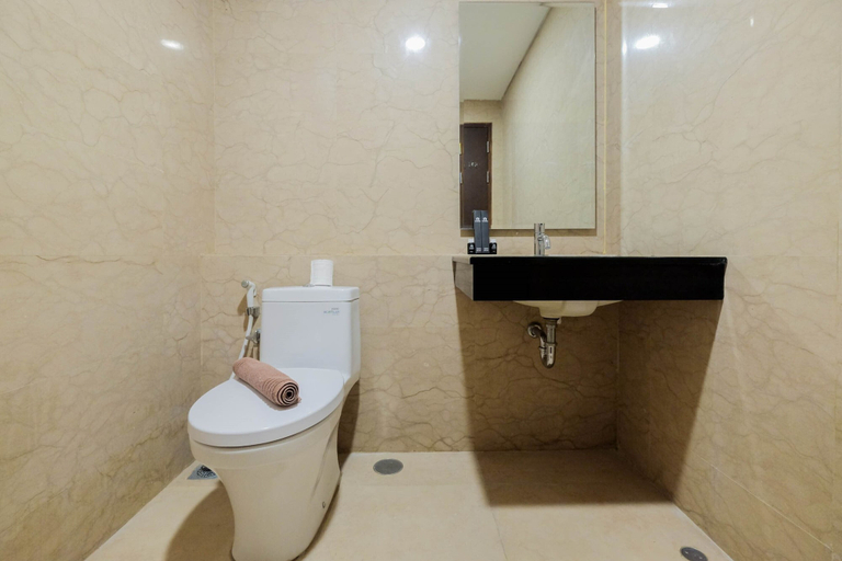 Bathroom 2, 1BR Pancoran L'Avenue Comfy Apartment, Jakarta Selatan