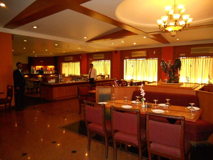 Food & Drinks 5, Quality Inn Regency, Nashik