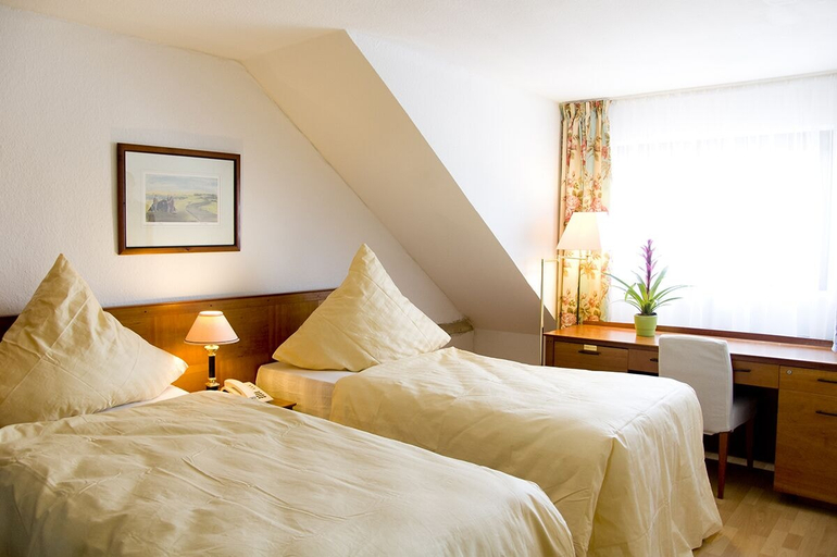 Bedroom 2, Hotel Kölner Hof Refrath, Rheinisch-Bergischer Kreis
