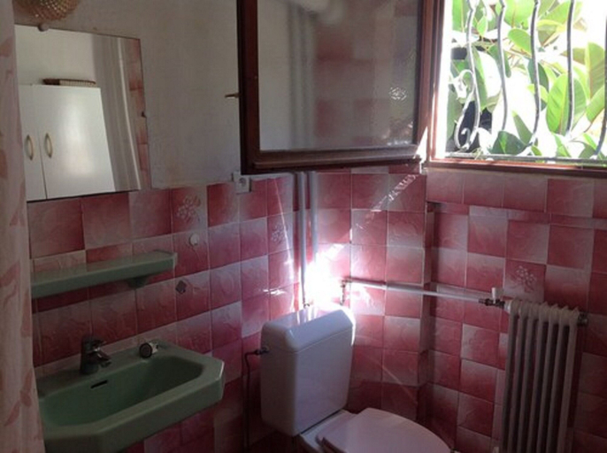 Bathroom, Résidence La Pervenche, Alpes-Maritimes