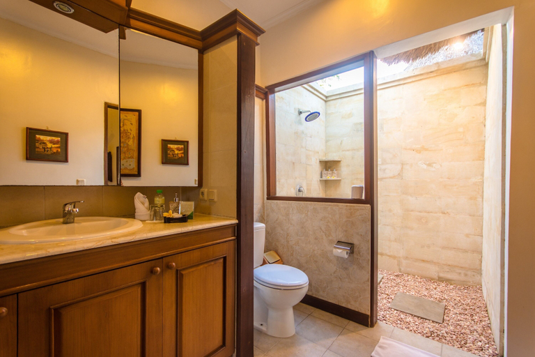 Bathroom 3, Villa Arjuna, Badung