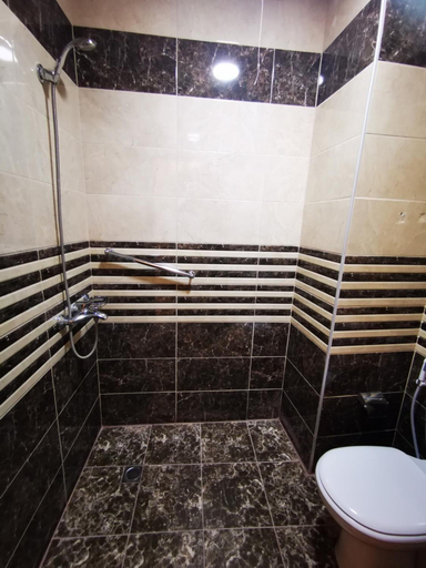 Bathroom 3, Alfakher Hotel Apartments, Wadi Essier