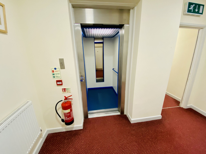 Others 5, Almond Tree Hotel, Oxfordshire