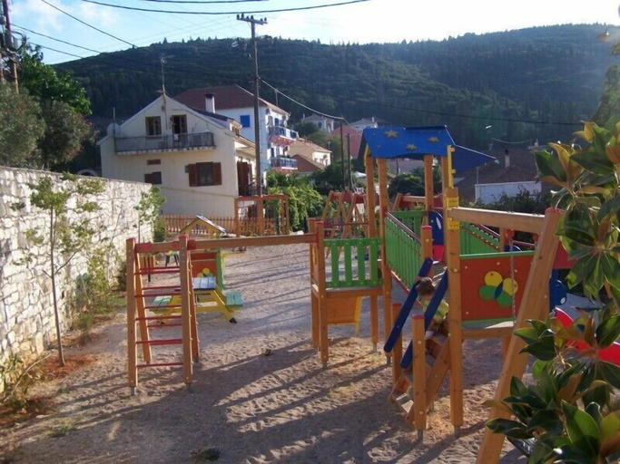 Others 5, Villa Romantza, Ionian Islands