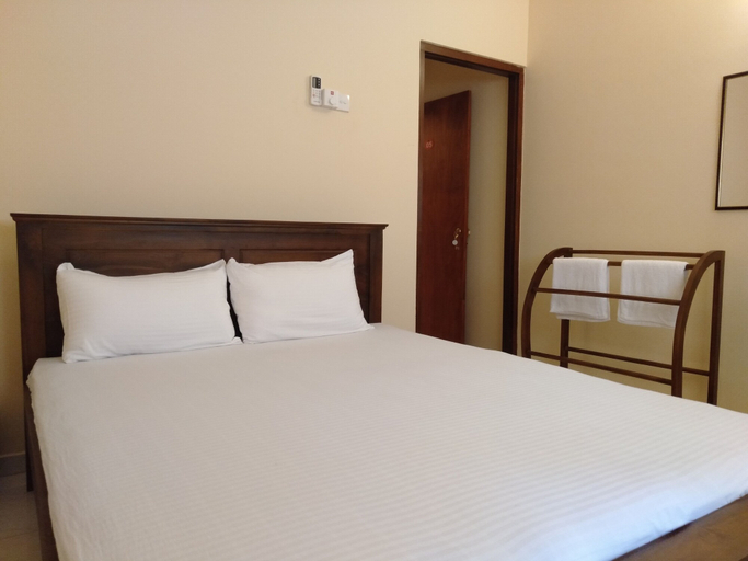 Bedroom 3, New Sanmi Resort, Kaduwela