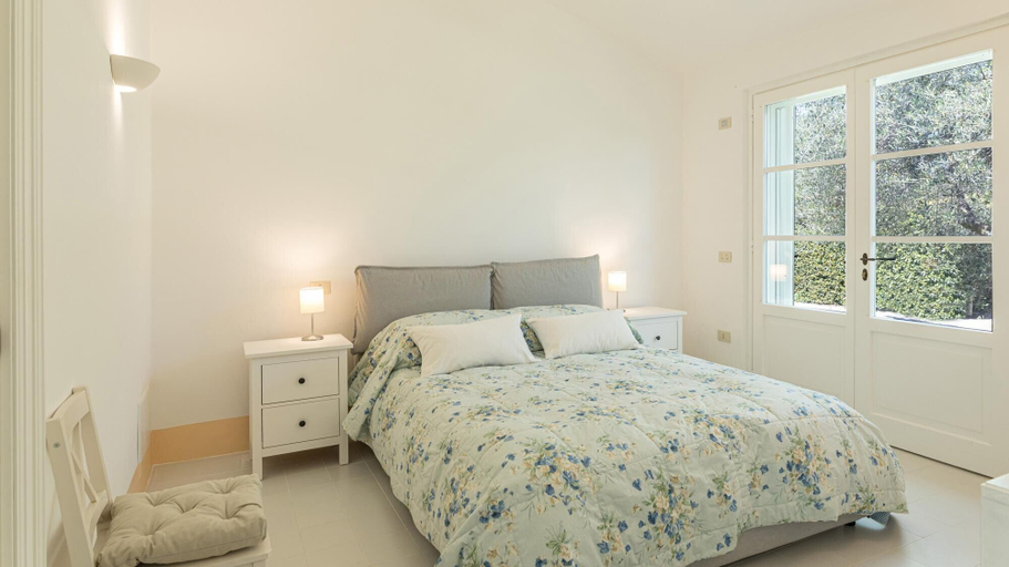 Bedroom 2, Quercia Felice 17 in Manciano, Grosseto