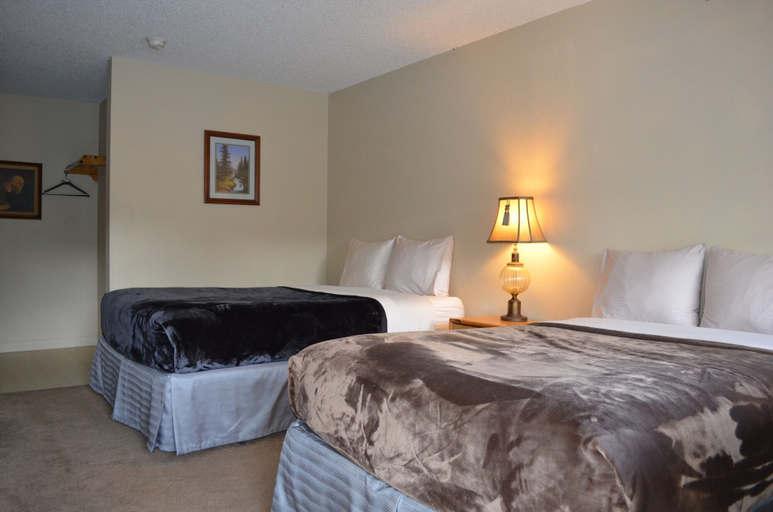 Bedroom 2, Deep Creek, San Bernardino