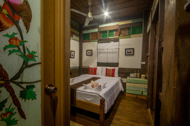 Bedroom 3, Poonsawasdi Hotel, Chiang Khan