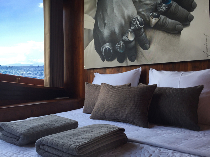Bedroom 3, Perjuangan Boat 2, West Manggarai
