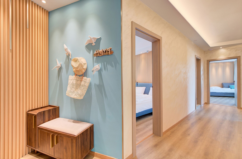 Bedroom 2, Marty's Beachfront Smart Homes, Nesebar