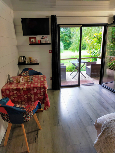 Bedroom 3, Le Clos du Clocher, Somme