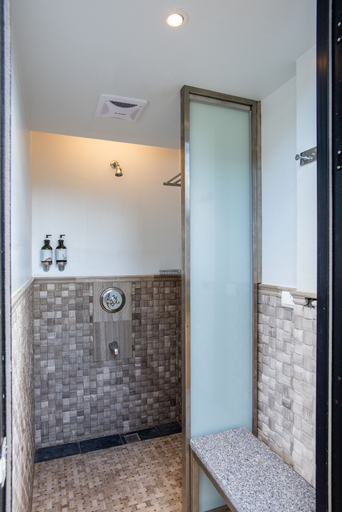Bathroom, O'glamping, Pingtung
