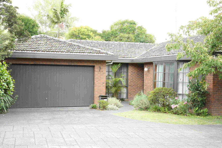 Exterior & Views 2, Hawthorn Holiday House, Melbourne