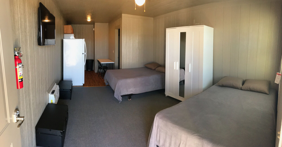 Bedroom 2, Railhead Rentals, Reeves