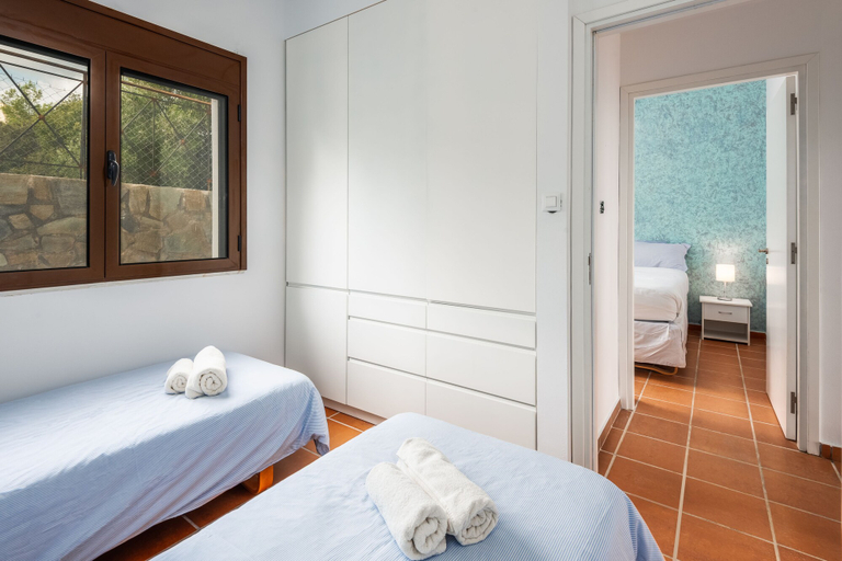 Bedroom 3, Southern Dreams Apartments, South Aegean