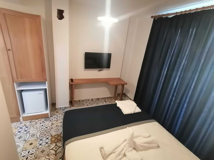 Bedroom 4, Akcapinar Korfez Butik Otel, Ula