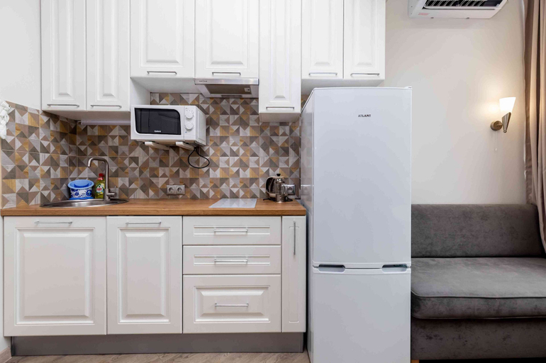 Others 5, More Apartments na Stanislavskogo 17a, Sochi gorsovet