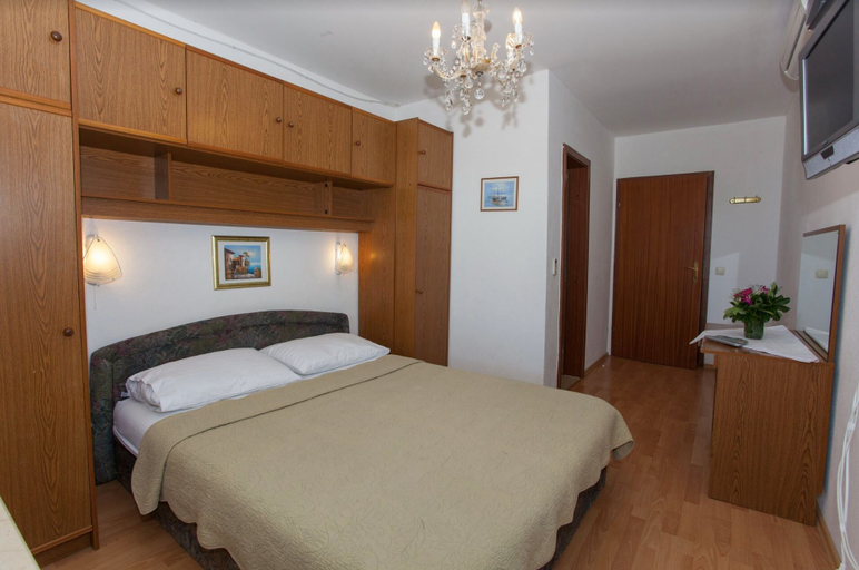 Bedroom 3, Beach Side Brela, Brela