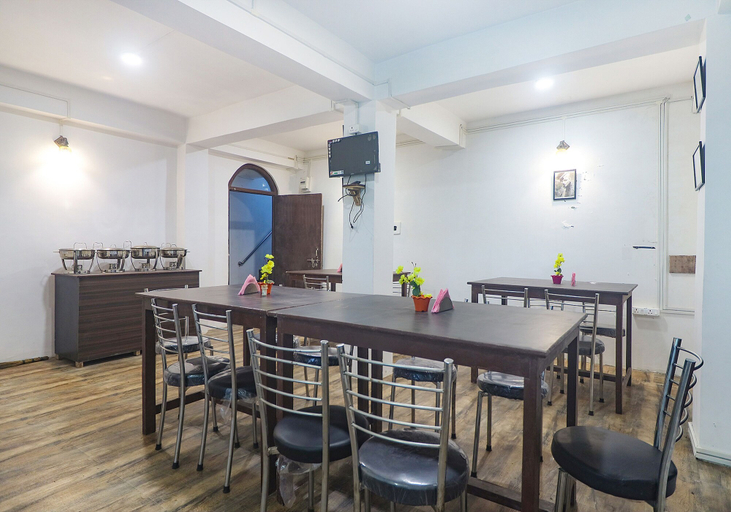 Food & Drinks 3, Fabexpress Laxmi Niwas, East Sikkim