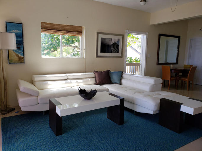 Others 5, Villa Indigo 1BR in Private Gated Estate, Northside