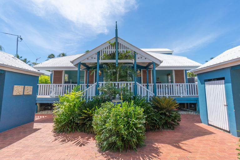 Exterior & Views 2, Beach House Cairns, Cairns
