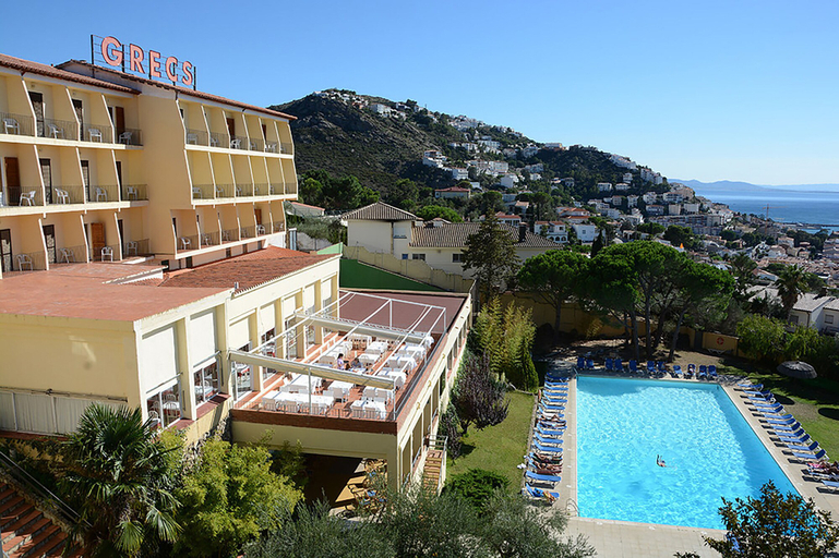 Exterior & Views 2, Hotel Grecs, Girona