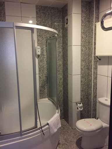 Bathroom 3, Cimenler Otel, Merkez