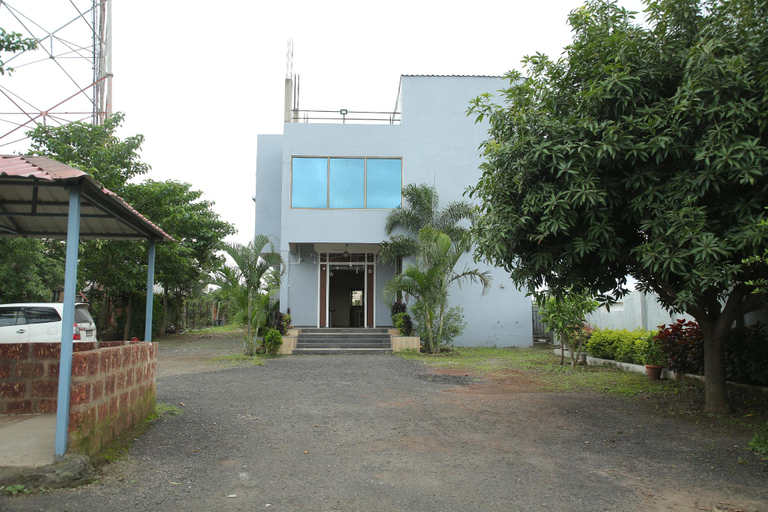 Others 4, Hotel New Rudrakash, Satara