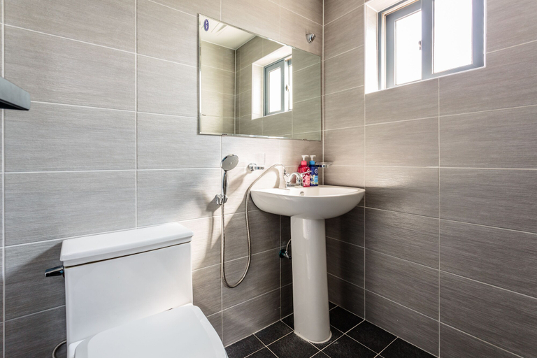 Bathroom 3, Beachscape Pension, Jeju
