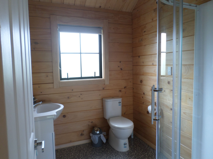 Bedroom 3, Central Chalets, Central Otago